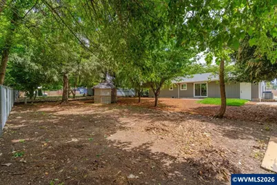 632 S 13th St, Independence, OR 97351 - Photo 27