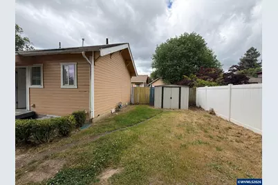 2335 Walnut Av NE, Salem, OR 97301 - Photo 17