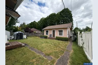 2335 Walnut Av NE, Salem, OR 97301 - Photo 5