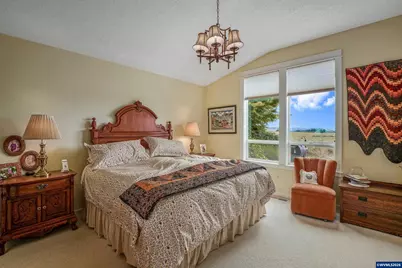 762 SE Saint Andrews Ln, Dallas, OR 97338 - Photo 25