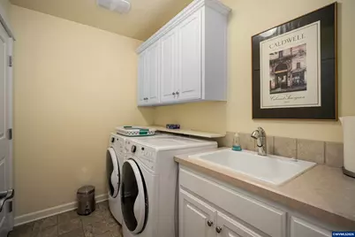 762 SE Saint Andrews Ln, Dallas, OR 97338 - Photo 11