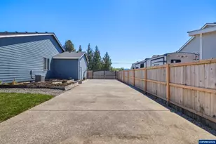 405 NE Berry St, Sublimity, OR 97385 - Photo 37