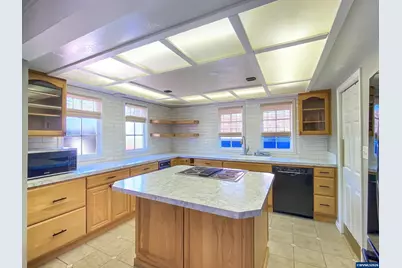 952 Main St E, Monmouth, OR 97361 - Photo 19