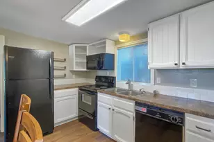 952 Main St E, Monmouth, OR 97361 - Photo 43