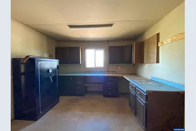 952 Main St E, Monmouth, OR 97361 - Photo 49