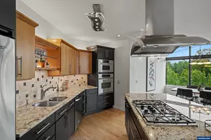 136 SW Washington Ave, Corvallis, OR 97333 - Photo 7