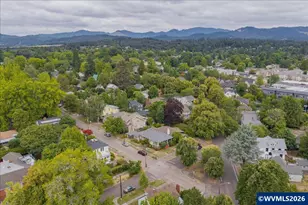 204 NW 27th St, Corvallis, OR 97330 - Photo 45