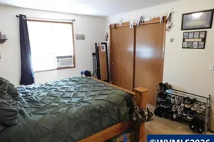 318 NW Denton Ave, Dallas, OR 97338 - Photo 13