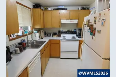 318 NW Denton Av, Dallas, OR 97338 - Photo 5