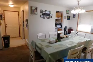 318 NW Denton Ave, Dallas, OR 97338 - Photo 7