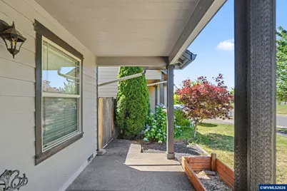 4862 Whitewater St NE, Salem, OR 97305 - Photo 5