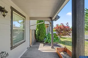 4862 Whitewater St NE, Salem, OR 97305 - Photo 5