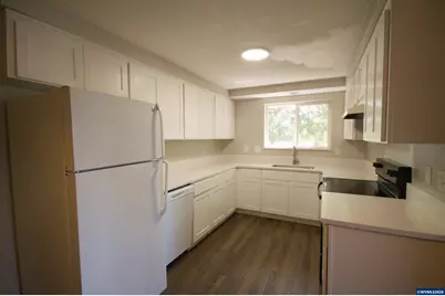 1815 Skyline Ct S, Salem, OR 97306 - Photo 27