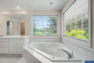 11045 James Way Dr SE, Aumsville, OR 97325 - Photo 19