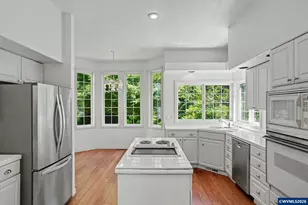 11045 James Way Dr SE, Aumsville, OR 97325 - Photo 17