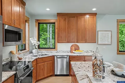 1155 NW Country Hills Dr, Corvallis, OR 97330 - Photo 29