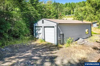 30992 Echo Hills Ter, Lebanon, OR 97355 - Photo 43