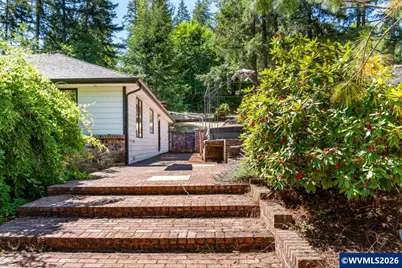 30992 Echo Hills Ter, Lebanon, OR 97355 - Photo 5