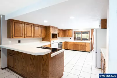 30992 Echo Hills Ter, Lebanon, OR 97355 - Photo 13