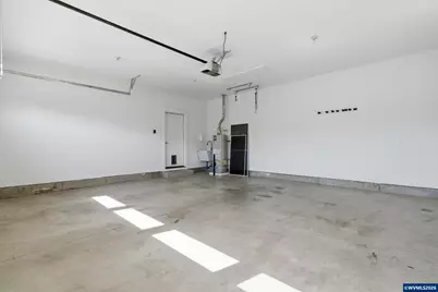 2301 Robbins Wy, Lebanon, OR 97355 - Photo 31