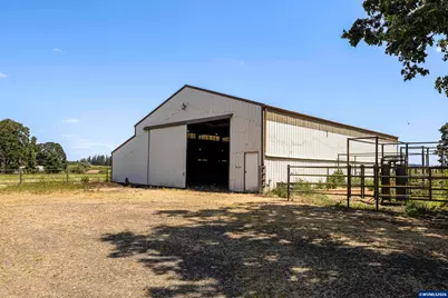 23522 Caffey Ln, Aurora, OR 97002 - Photo 33