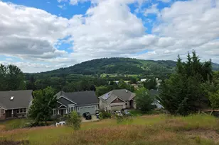 538 Starlight Way, Philomath, OR 97370 - Photo 1