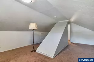 305 Mill St, Silverton, OR 97381 - Photo 29