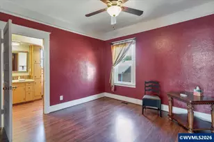 305 Mill St, Silverton, OR 97381 - Photo 17