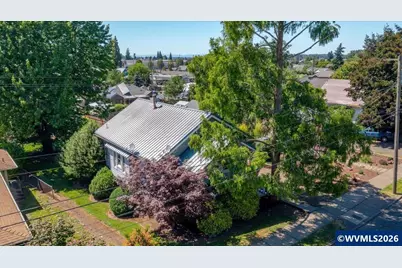 305 Mill St, Silverton, OR 97381 - Photo 45