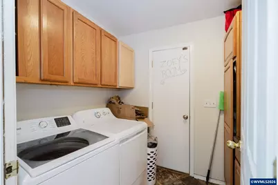 4808 38th Pl NE, Salem, OR 97305 - Photo 25