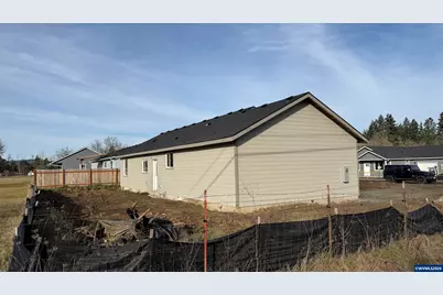 1221 49th Av, Sweet Home, OR 97389 - Photo 7
