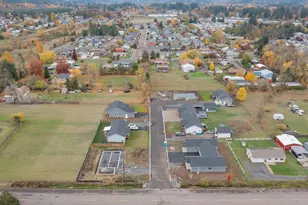 1221 49th Ave, Sweet Home, OR 97389 - Photo 17