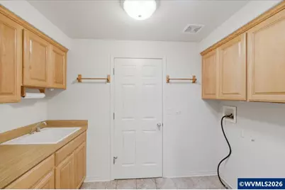 702 Castle Pines Dr N, Keizer, OR 97303 - Photo 39