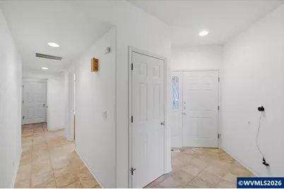 702 Castle Pines Dr N, Keizer, OR 97303 - Photo 5