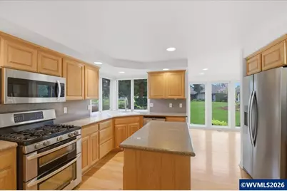 702 Castle Pines Dr N, Keizer, OR 97303 - Photo 13