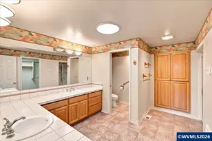 702 Castle Pines Dr N, Keizer, OR 97303 - Photo 23