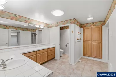 702 Castle Pines Dr N, Keizer, OR 97303 - Photo 25