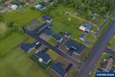 1220 49th Av, Sweet Home, OR 97386 - Photo 3