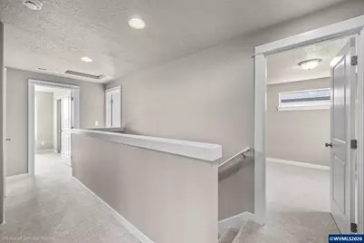 933 SE Blackbird Av, Albany, OR 97322 - Photo 3