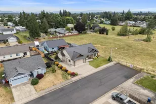 424 13th St, Aumsville, OR 97325 - Photo 43