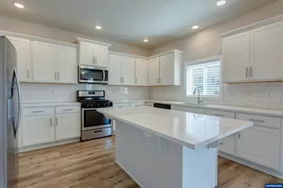 719 Deer Creek Wy, Philomath, OR 97370 - Photo 13