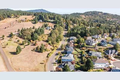 3559 NW Glenridge Dr, Corvallis, OR 97330 - Photo 7