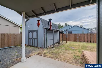 1256 Linden Ct, Sweet Home, OR 97386 - Photo 33