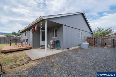 1256 Linden Ct, Sweet Home, OR 97386 - Photo 29
