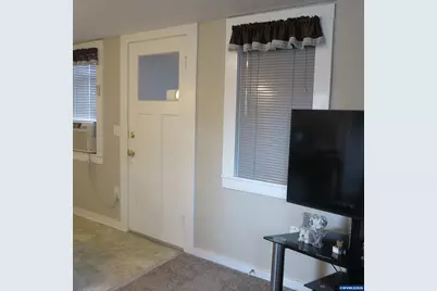 333 S Williams St, Lebanon, OR 97355 - Photo 29