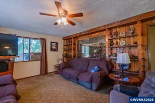 43227 N River Rd, Sweet Home, OR 97386 - Photo 9