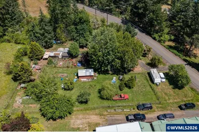 43227 N River Rd, Sweet Home, OR 97386 - Photo 45
