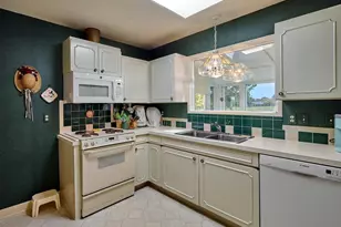 1010 Randolph Rd, Woodburn, OR 97071 - Photo 13