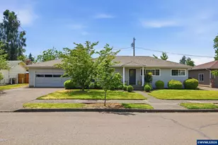 1420 Center St SE, Albany, OR 97322 - Photo 7