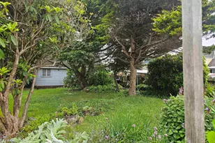 1421 NW 17th St, Lincoln City, OR 97367 - Photo 13